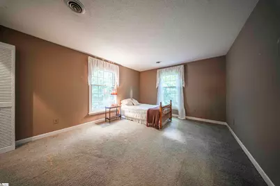 225 Walnut Hill Lane, Spartanburg, SC 29302 - Photo 32