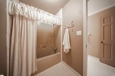 225 Walnut Hill Lane, Spartanburg, SC 29302 - Photo 34