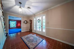 225 Walnut Hill Ln, Spartanburg, SC 29302 - Photo 4