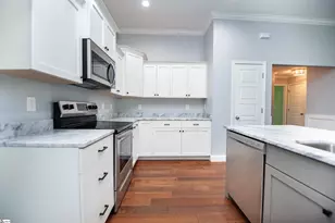215 Zoar Heights Rd, Greer, SC 29651 - Photo 8