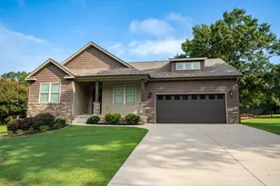 215 Zoar Heights Rd, Greer, SC 29651 - Photo 2