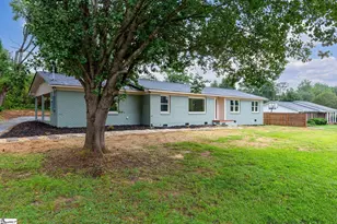 128 Galaxie Pl, Spartanburg, SC 29307 - Photo 1