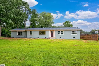 128 Galaxie Place, Spartanburg, SC 29307 - Photo 2