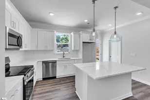 241 Willard St, Greenville, SC 29611 - Photo 4