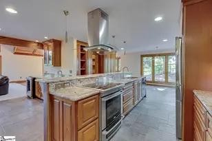 671 Rabbit Rd, Travelers Rest, SC 29690 - Photo 14