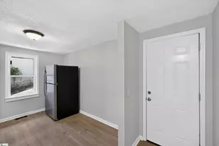 728 S Liberty St, Spartanburg, SC 29306 - Photo 14