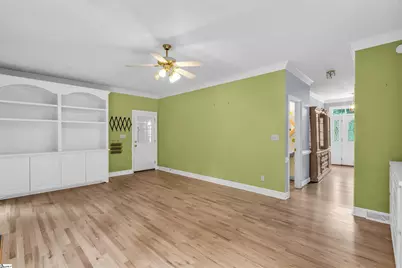 352 Round Ridge Road, Spartanburg, SC 29302 - Photo 10