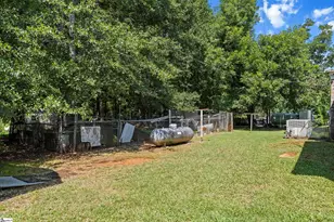 404 Roger Bolt Rd, Belton, SC 29627 - Photo 30