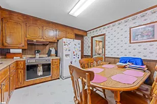 404 Roger Bolt Rd, Belton, SC 29627 - Photo 4