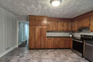 191 Pershing St, Spartanburg, SC 29302 - Photo 14