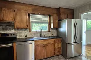 191 Pershing St, Spartanburg, SC 29302 - Photo 12