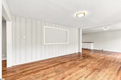 215 Elaine Avenue, Taylors, SC 29687 - Photo 6
