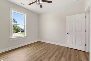 220 Emory Dr, Easley, SC 29640 - Photo 18