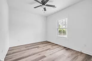 54 3rd Ave, Greenville, SC 29611 - Photo 24