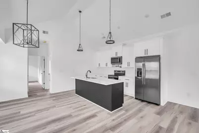 54 3rd Avenue, Greenville, SC 29611 - Photo 10