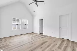 54 3rd Ave, Greenville, SC 29611 - Photo 16