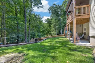 221 Foxhound Rd, Simpsonville, SC 29680 - Photo 46
