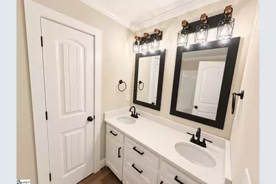 30 Whiteside Street, Spartanburg, SC 29301 - Photo 8