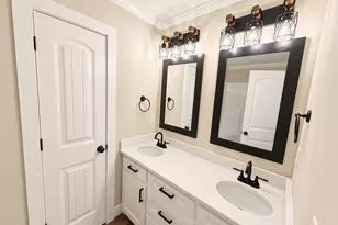 30 Whiteside St, Spartanburg, SC 29301 - Photo 8