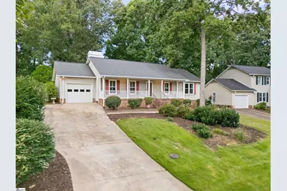 203 Fredericksburg Drive, Simpsonville, SC 29681 - Photo 2
