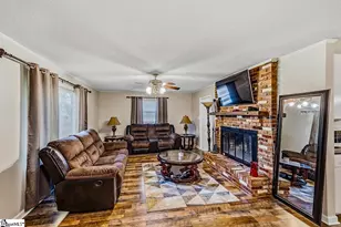 822 Mt Moriah Rd, Greenwood, SC 29646 - Photo 16