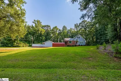 822 Mount Moriah Road, Greenwood, SC 29646 - Photo 2