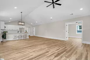 17 Sitka Ave, Greenville, SC 29607 - Photo 8