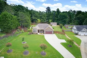 424 St Paul Rd, Easley, SC 29642 - Photo 2
