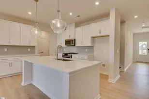 216 Bellflower Ln, Anderson, SC 29625 - Photo 2