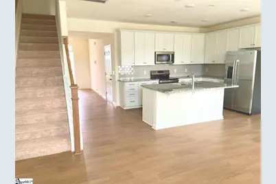 6 E Waller Drive #APT 218, Greenville, SC 29611 - Photo 4