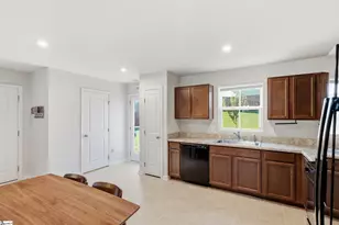 706 Heavenly Days St, Inman, SC 29349 - Photo 12