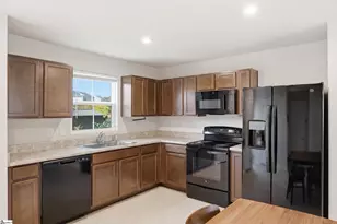 706 Heavenly Days St, Inman, SC 29349 - Photo 8