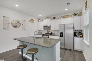 212 Emerald Crk Ave, Greer, SC 29651 - Photo 6