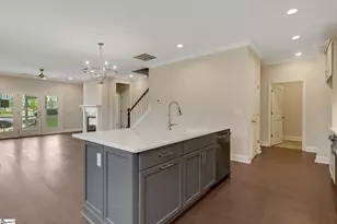 25 Hasbrook Ln, Greenville, SC 29607 - Photo 2