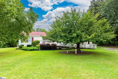 377 Fort Lindley Road, Laurens, SC 29360 - Photo 6