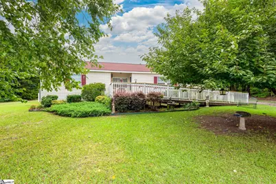 377 Fort Lndley Road, Laurens, SC 29360 - Photo 6