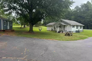 947 Midway Rd, Pickens, SC 29671 - Photo 4