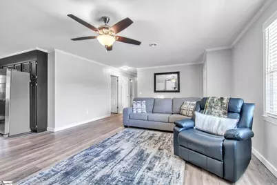 207 Vinewood Street, Piedmont, SC 29673 - Photo 4