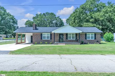 207 Vinewood Street, Piedmont, SC 29673 - Photo 1
