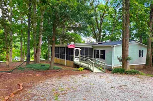 322 Lakeview Dr, Townville, SC 29689 - Photo 22