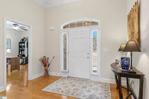 4 Cedarcrest Ct, Simpsonville, SC 29680 - Photo 2