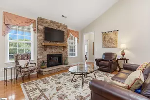 4 Cedarcrest Ct, Simpsonville, SC 29680 - Photo 8