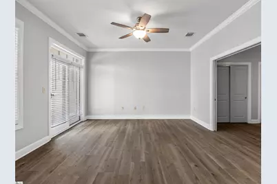 155 E Broad Street #Apt 208, Spartanburg, SC 29306 - Photo 8