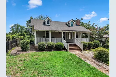 143 Broadway Avenue, Tryon, NC 28782 - Photo 2