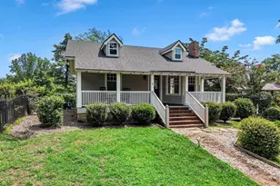 143 Broadway Ave, Tryon, NC 28782 - Photo 2