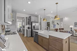 403 Briggs Dr, Easley, SC 29642 - Photo 8