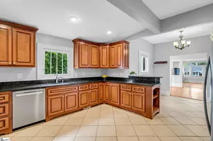 19 David St, Greenville, SC 29609 - Photo 12