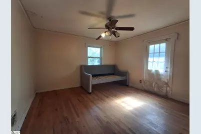 211 Thomas Road, Pickens, SC 29671 - Photo 18