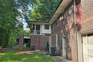211 Thomas Rd, Pickens, SC 29671 - Photo 4