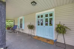 310 Edgemont Ave, Liberty, SC 29657 - Photo 6
